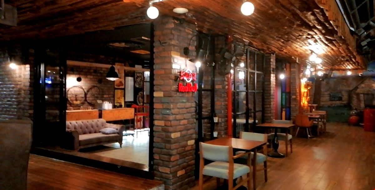 Voswos Garage Coffee Hotel Antalya Eksteriør bilde