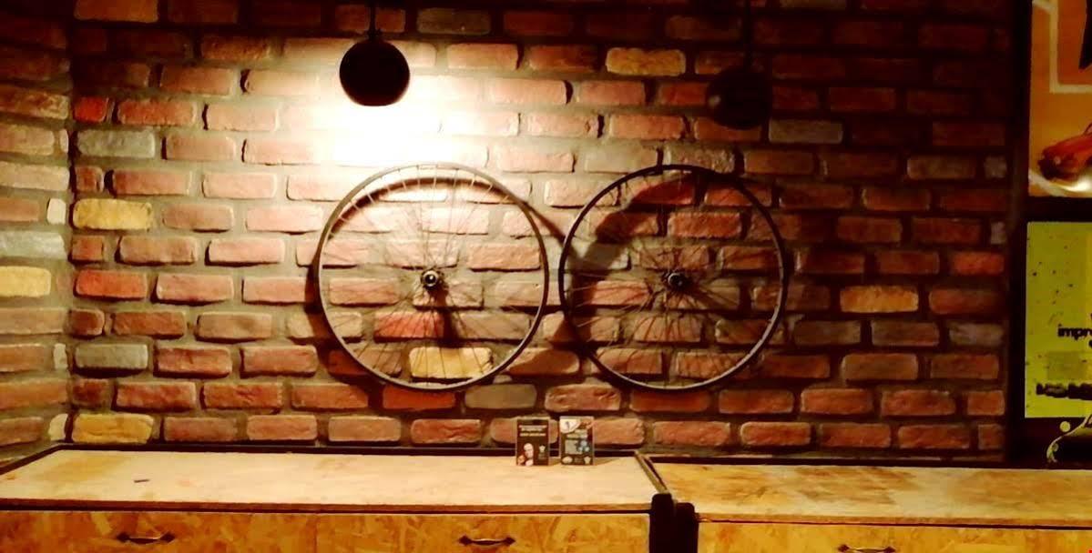 Voswos Garage Coffee Hotel Antalya Eksteriør bilde