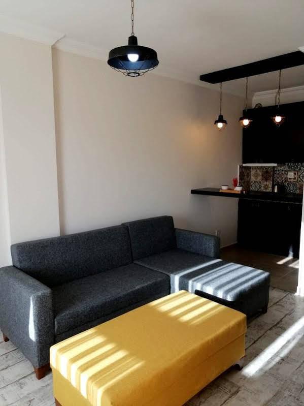 Voswos Garage Coffee Hotel Antalya Eksteriør bilde