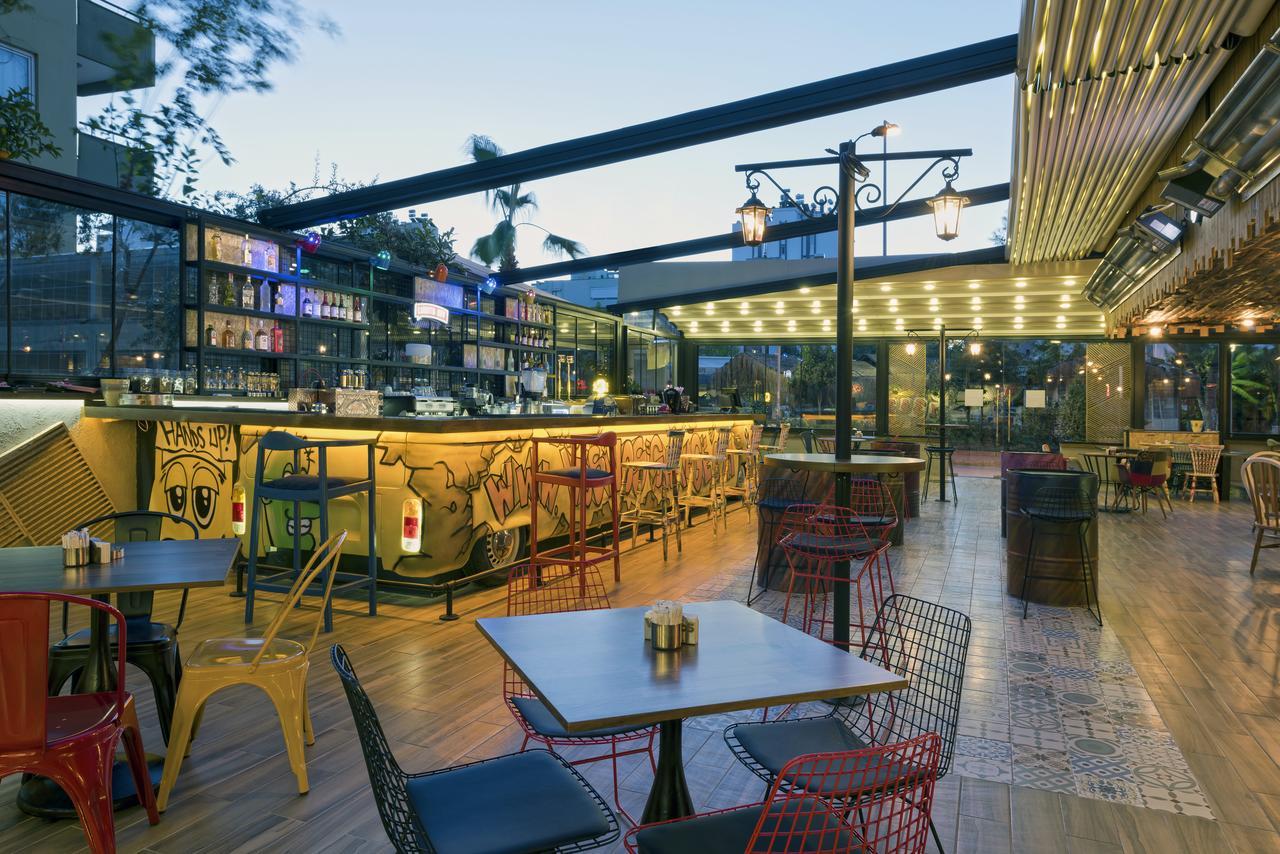 Voswos Garage Coffee Hotel Antalya Eksteriør bilde